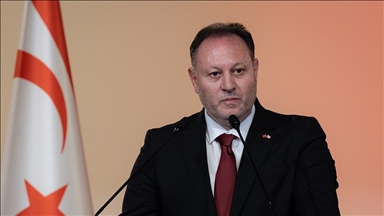 KKTC Cumhuriyet Meclisi Başkanı Öztürkler: Silahların gölgesinde çözüm olmaz