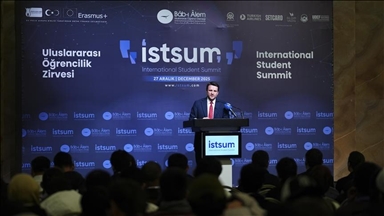 Samiti Ndërkombëtar i Studentëve ISTSUM’25 u mbajt në Stamboll