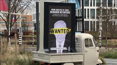 Londres : des affiches “Recherché” de Netanyahu placardées dans toute la ville