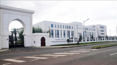 الجزائر "قلقة" من التطورات الخطيرة باليمن وتدعو للحوار