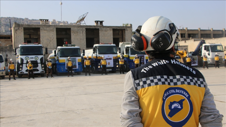 سوريا.. الدفاع المدني ينقذ عالقين بنهر الكبير في حمص 