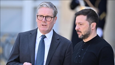 Зеленский поговорил с премьером Британии перед встречей с Трампом