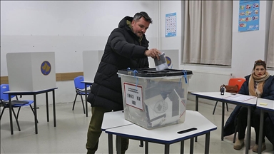 Косово: 44,56 % од граѓаните го искористија своето право на глас на предвремените парламентарни избори