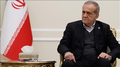 L’Iran en « guerre globale » contre les États-Unis, Israël et l’Europe, selon le président