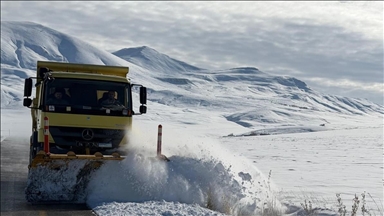 Li Agiriyê rêya 354 gundên ji ber berfê hatin girtin, ji çûnûhatinê re hatin vekirin