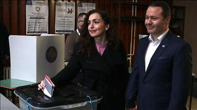 Vjosa Osmani glasala u Prištini: Izbori vraćaju odlučivanje građanima