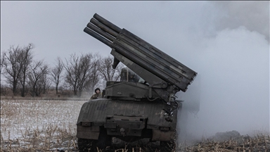 UK signs $70M deal with Germany for mobile artillery that can fire on move