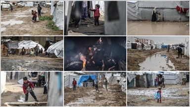 Li Xezeyê ji ber bahoz û baranê konên Filistîniyên derbederbûyî di bin avê da man