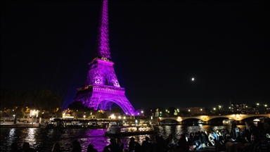 France : 40 personnes interpellées au Trocadéro après des tirs de feux d’artifice à Paris