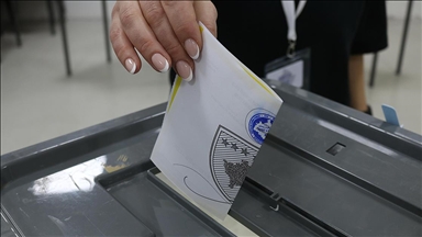 Започна гласањето за предвремените парламентарни избори во Косово