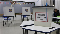 В Косово проходит голосование на досрочных всеобщих выборах