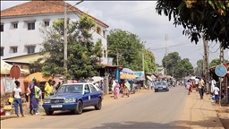 Guinea shuts borders, restricts vehicles ahead of 1st post-coup presidential election