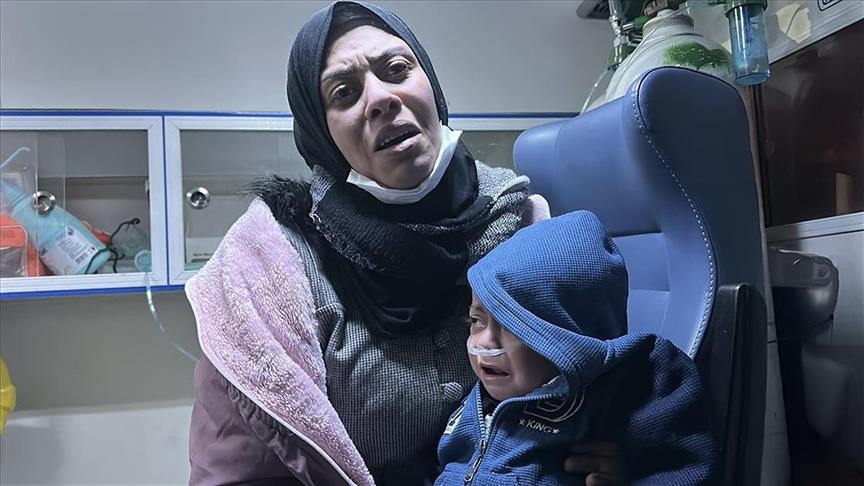 Gazan family who lost son due to medicine shortage leaves for Türkiye via Jordan by air ambulance