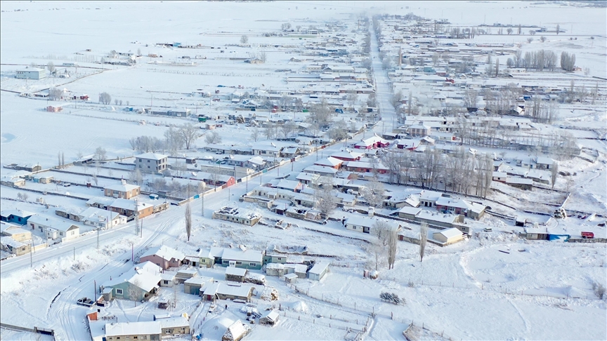 Li Qersê gundên di bin berfê da man bi dronê hatin kişandin