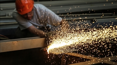 Hizmet ihracatının yüzde 62,3'ünü 2023'te büyük ölçekli girişimler yaptı