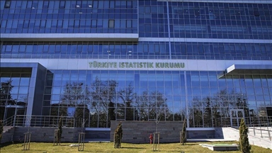 Hizmet ihracatının yüzde 62,3'ünü 2023'te büyük ölçekli girişimler yaptı