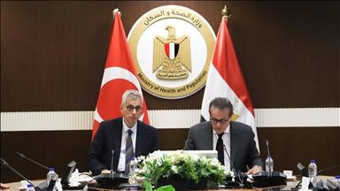 القاهرة.. وزيرا الصحة التركي والمصري يبحثان تعاون البلدين