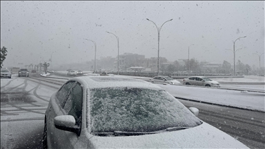 شەپۆلێکی بەفربارین دهۆکی گرتەوە