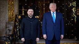 Zelenskyy says Ukraine wants 30-50-year security guarantees from US