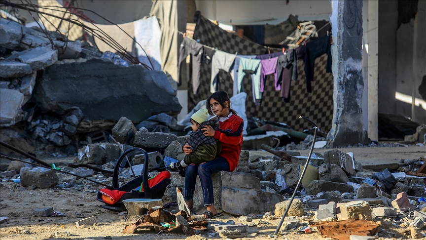 Jeta e përditshme mes rrënojave në Khan Younis të Gazës