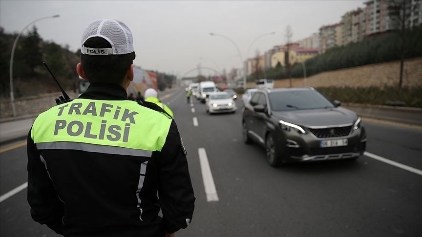İstanbul'da 31 Aralık-1 Ocak tarihlerinde bazı yollar trafiğe kapatılacak 
