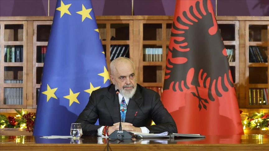 Kryeministri Rama  Do të prodhojmë mjete të blinduara dhe dronë luftarakë