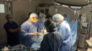 Türk hekimlerden Senegal'de kapalı yöntemle böbrek nakli