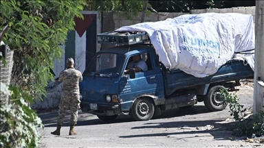 مسؤول فلسطيني: تسليم خامس دفعة من سلاح المخيمات للجيش اللبناني