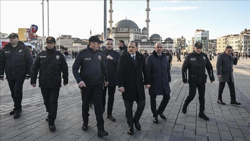 شرطة إسطنبول بكامل طاقتها لحماية أجواء رأس السنة