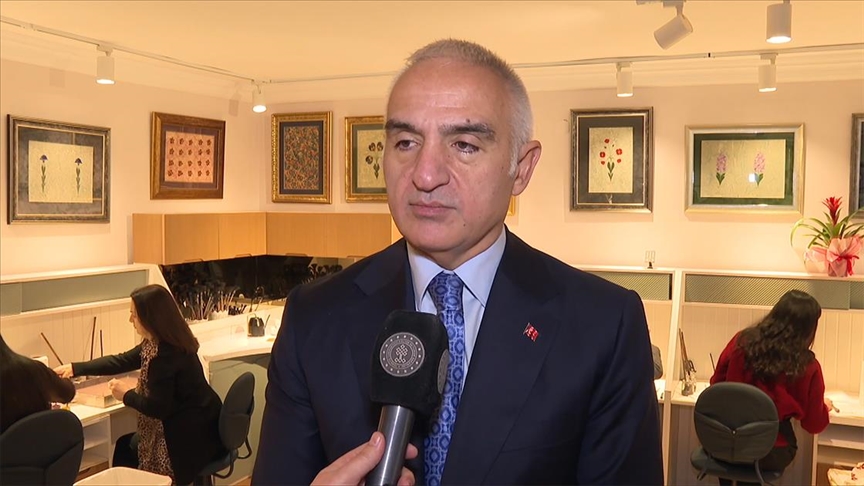 Kültür ve Turizm Bakanı Ersoy: Türkiye, kültürel miras taşıyıcılarına yaslanan güçlü bir birikime sahip