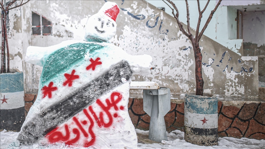 Snow, floods hit Syria as winter storm forces class suspensions