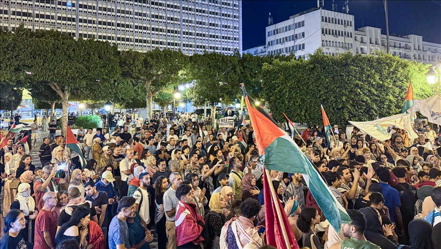 تونس.. وقفة تأبين لمتحدث "كتائب القسام" أبو عبيدة