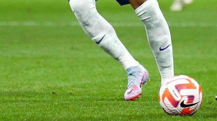 قدم.. "الاتفاق" يوقف سلسلة انتصارات "النصر" في الدوري السعودي