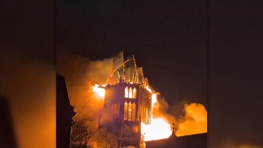 Holandë  zjarr në kishën historike Vondelkerk të Amsterdamit