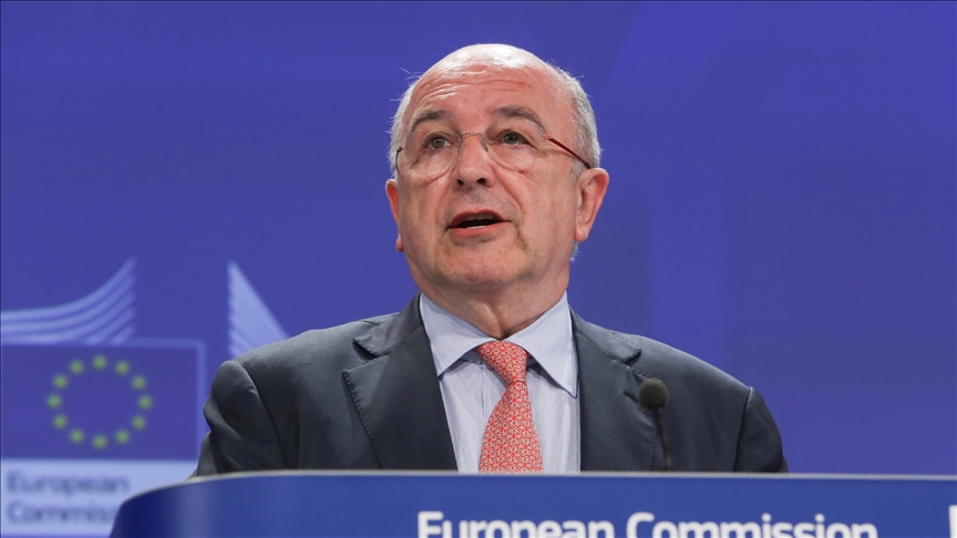 Ish-komisioneri i BE-së: Sot fatkeqësisht, SHBA-ja është armiku ynë