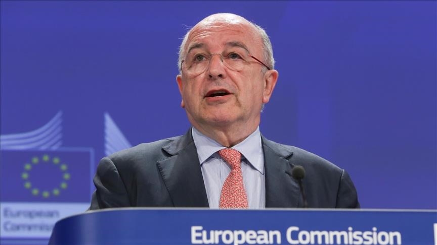 Поранешен еврокомесар: „Денес, за жал, САД се наш непријател“