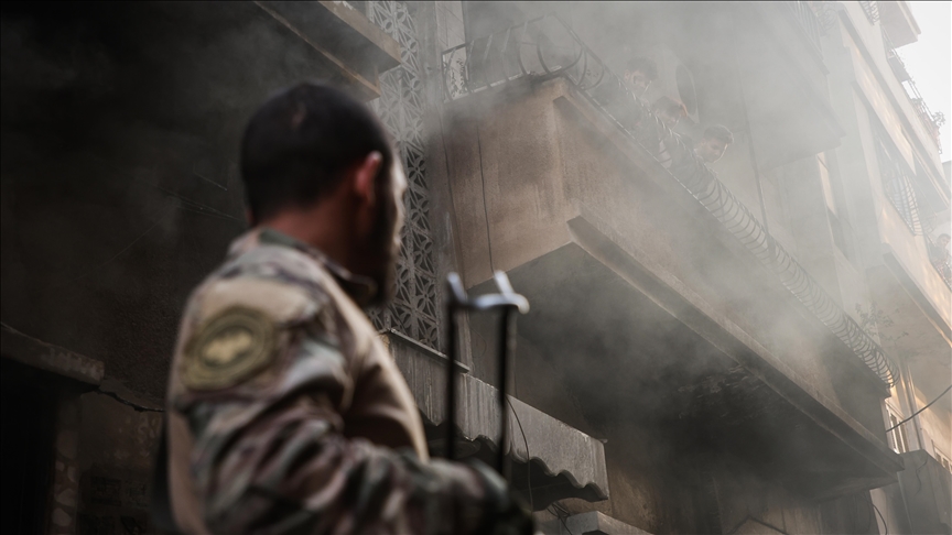 سوريا.. مقتل عنصر أمن بتفجير "انتحاري" استهدف دورية شرطة بحلب 