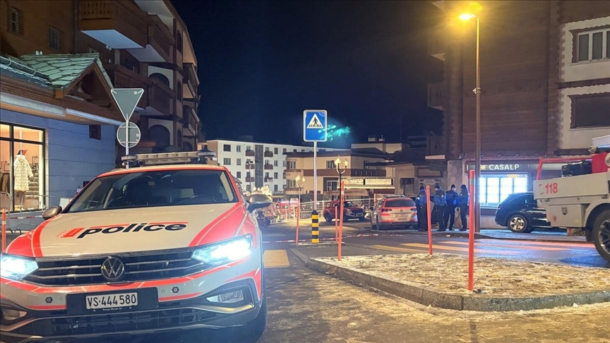 Nekoliko desetina poginulih, oko 100 povrijeđenih u požaru u baru u švicarskom skijalištu