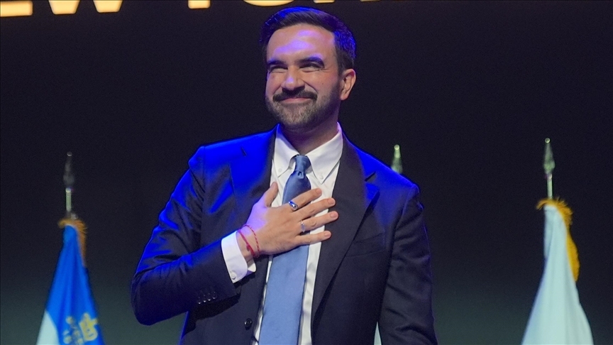 بمراسم خاصة.. ممداني يؤدي اليمين كأول عمدة مسلم لنيويورك