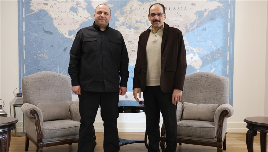 رئيس الاستخبارات التركي يلتقي أمين مجلس الأمن والدفاع الأوكراني