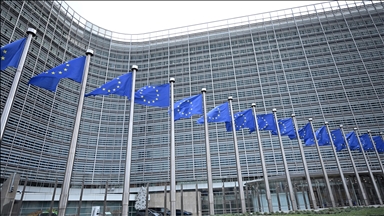 La Finlande saisit un navire soupçonné d’avoir endommagé un câble sous-marin, l’UE en état de vigilance