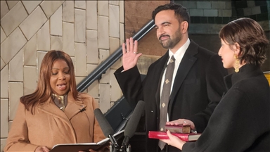 Первый мэр-мусульманин Нью-Йорка принес присягу на Коране