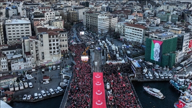 إسطنبول.. بدء تجمع الحشود للمشاركة في مسيرة تضامنية مع فلسطين