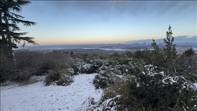 İstanbul'da kar yağışı güzel görüntüler oluşturdu