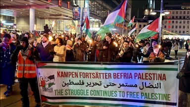 Suedi, anulohen festimet e vitit të ri dhe mbahet protestë në mbështetje të Palestinës