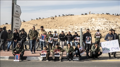 Arab Israelis protest in Negev against government policies