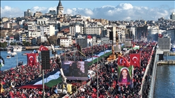 Marshimi pro-Palestinë mbledh 520 mijë njerëz në Urën e Gallatës në ditën e vitit të ri në Stamboll