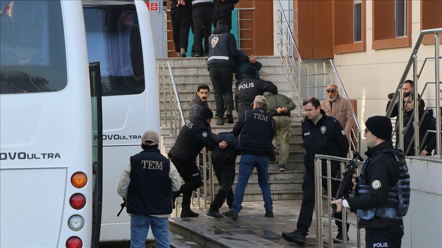 Yalova'da terör örgütü DEAŞ'a yönelik operasyonda yakalanan 26 şüpheli tutuklandı