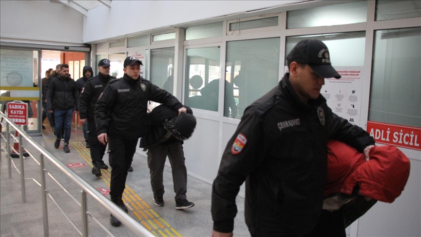 Las fuerzas de seguridad turcas arrestan a 18 sospechosos en varias operaciones contra el ISIS