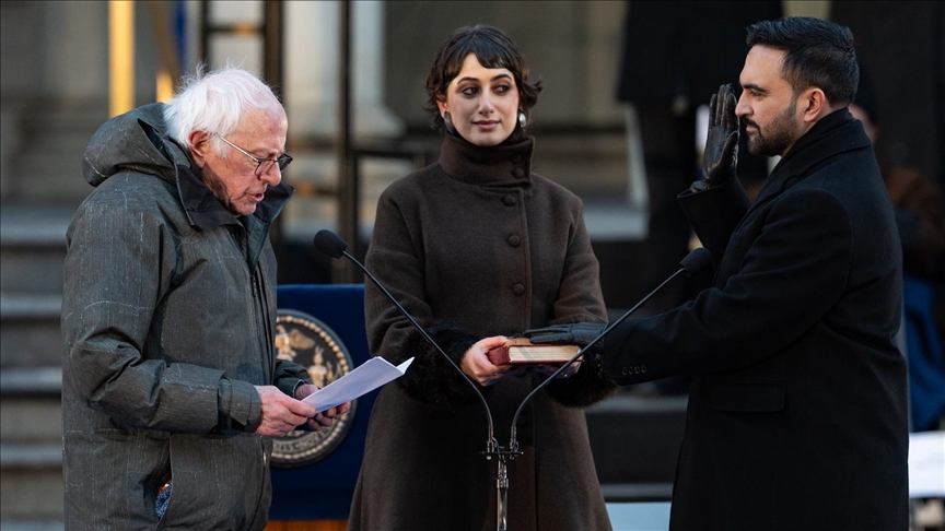 بمراسم عامة.. ممداني يؤدي اليمين كأول عمدة مسلم لنيويورك